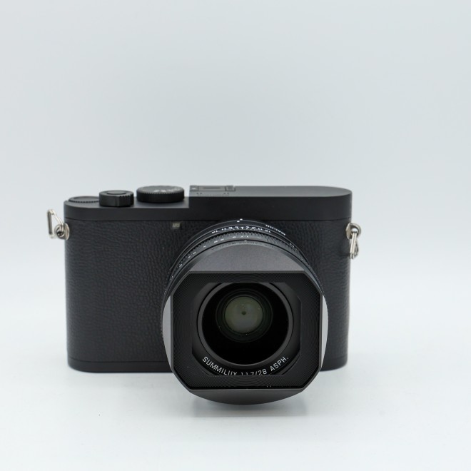 LEICA Q2 MONOCHROME d'occasion | Concept Store Photo