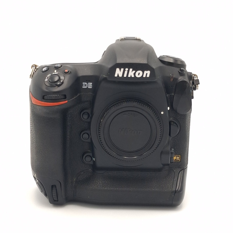 NIKON D5 d'occasion | Concept Store Photo
