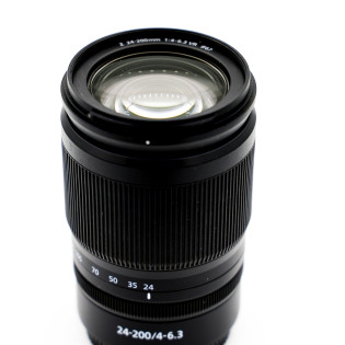 NIKON 24-200 4-6.3 d'occasion | Concept Store Photo