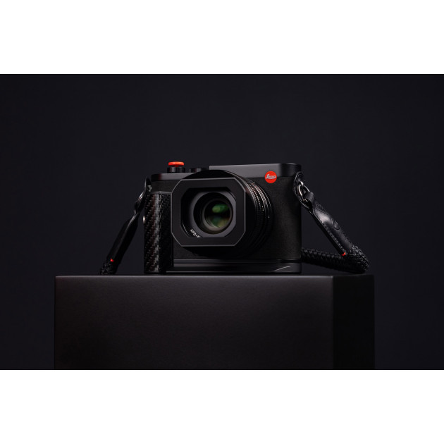 Leica Q3 43 Formula 1® Edition, compact plein format