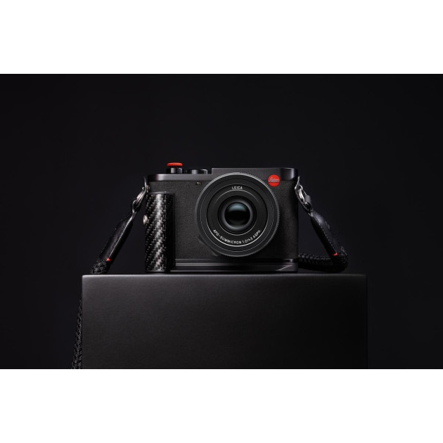 Leica Q3 43 Formula 1® Edition, compact plein format