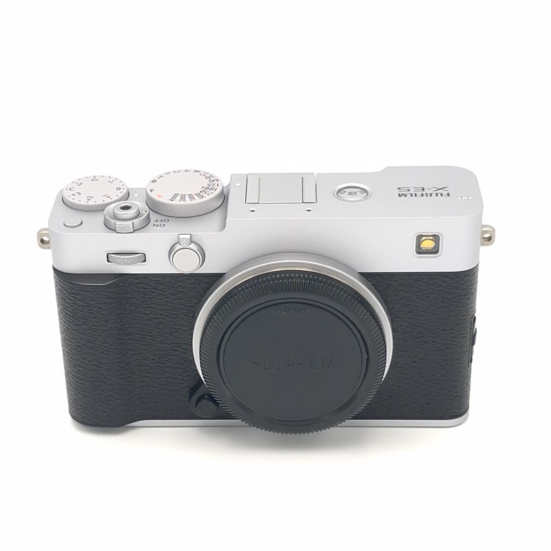 FUJIFILM X-E5 SILVER d'occasion | Concept Store Photo