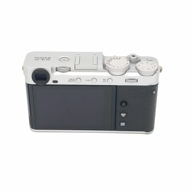 FUJIFILM X-E5 SILVER d'occasion | Concept Store Photo