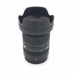 SIGMA 18-50 F2.8 DC DN FUJI X d'occasion | Concept Store Photo