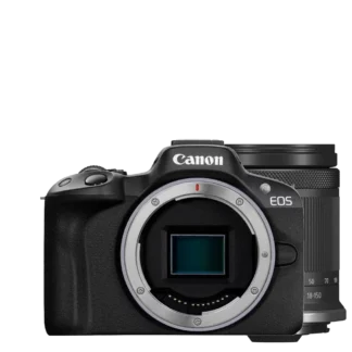 appareil photo Canon EOS R50 et objectif RF 18-150 f3.5-6.3, vue de face