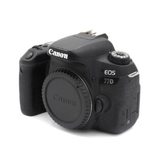 CANON EOS 77D